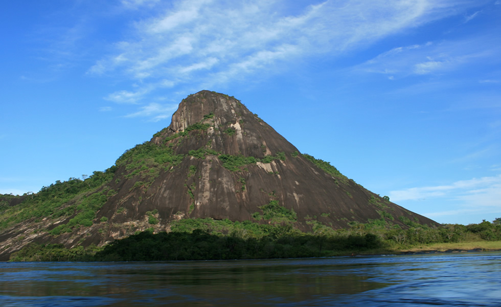 Cerros de Mavecure